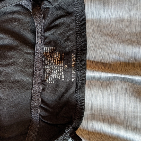 2/$20 basic blank tank - Picture 4 of 5